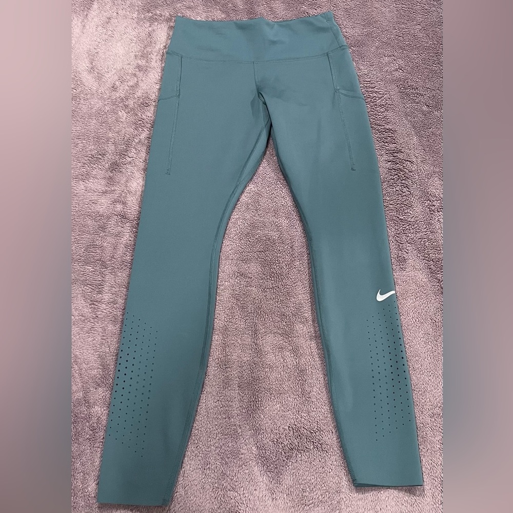 Nike Althletic workout capris